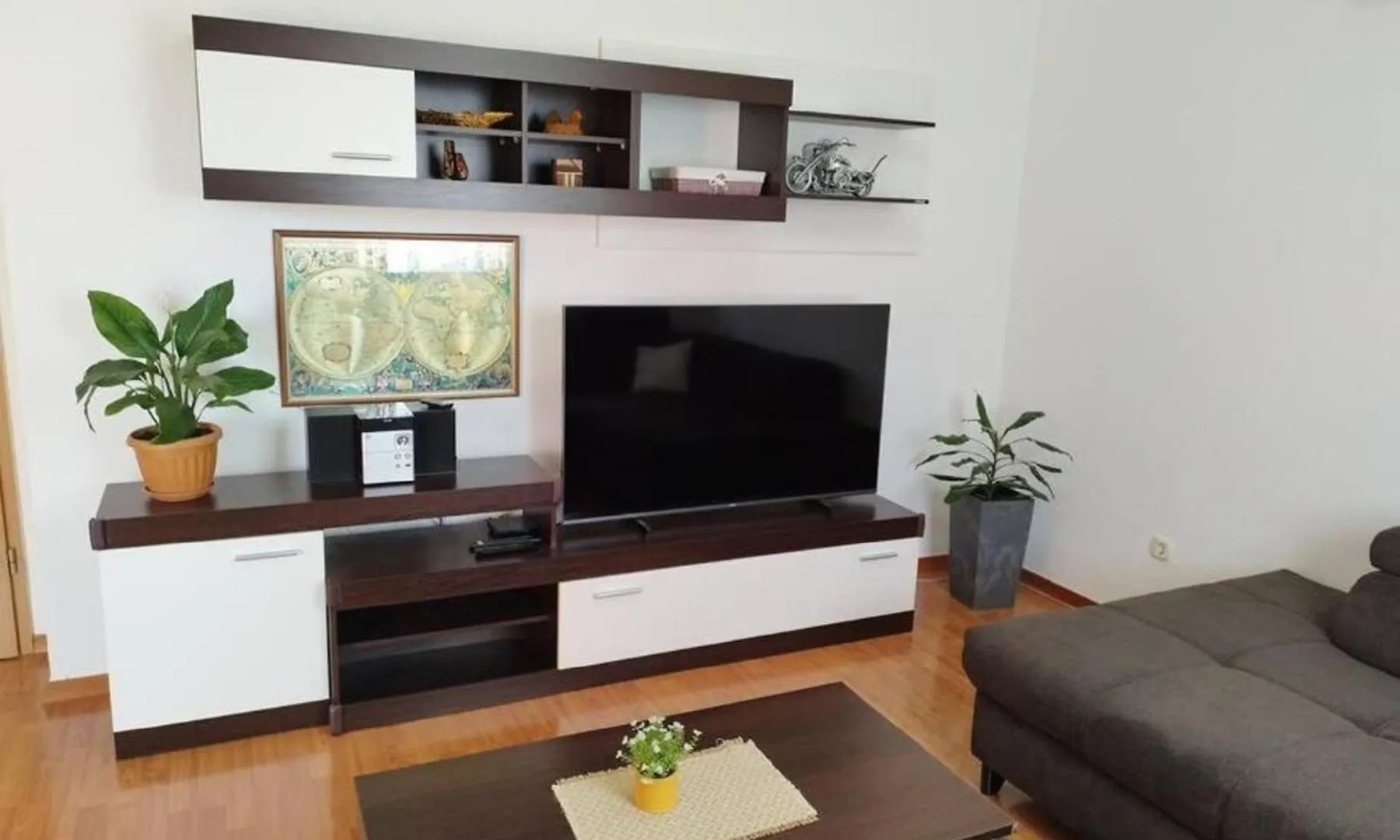 Apartments With A Parking Space Kastel Kambelovac, Kastela - 20998